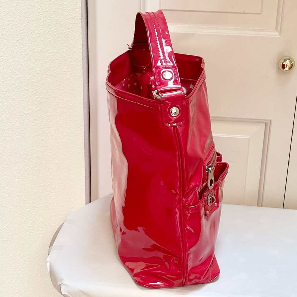 Authentic Marc by Marc Jacobs totally turn lock Faridah patent leather hobo bag - Picture 6 of 16